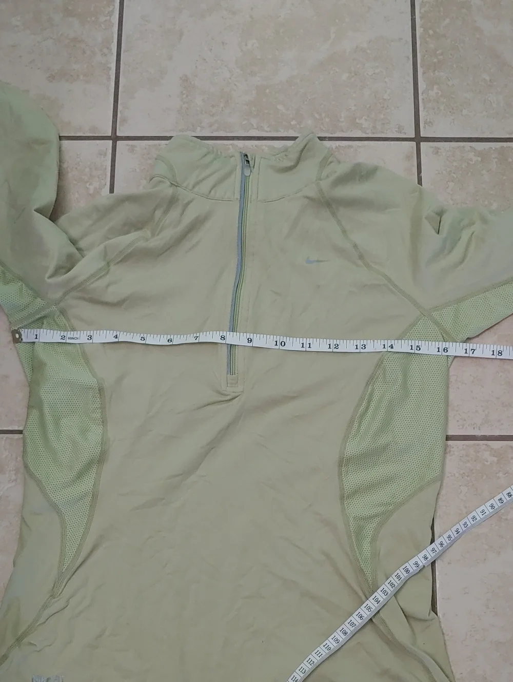 Nike Dry Fit Quarter Zip Pullover Women's Green Long Sleeve Running Shirt Size S